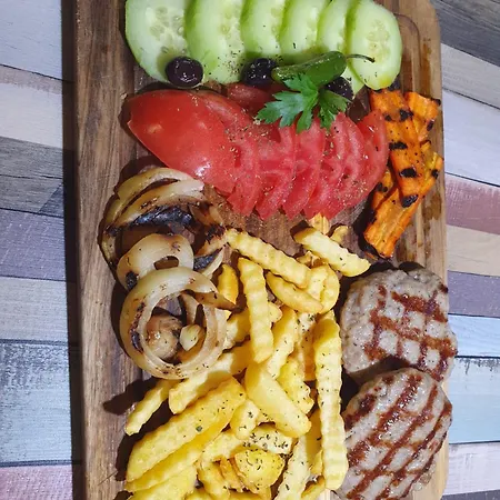 Отель Hanovete