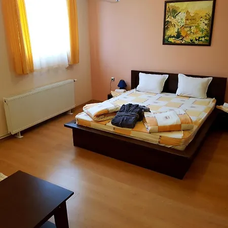 Hanovete Hotel *